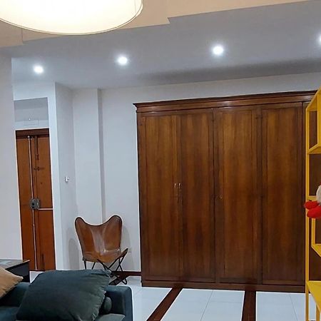 Giulia Town House Tra Citta E Mare Apartment Salerno Ngoại thất bức ảnh